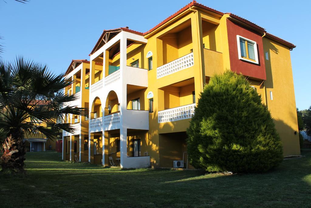 Despotiko Apt. Hotel & Suites Toroni Exterior foto